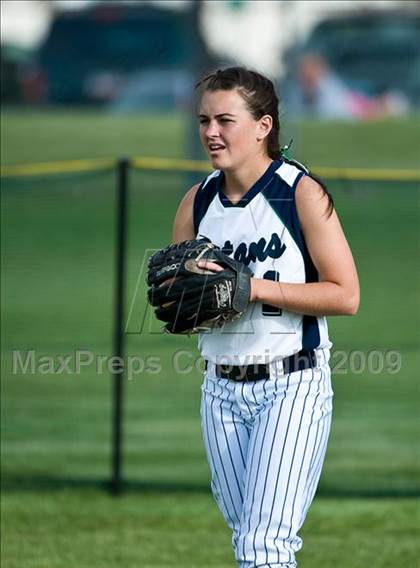 Thumbnail 2 in Bingham vs Syracuse (5A State Tournament) photogallery.