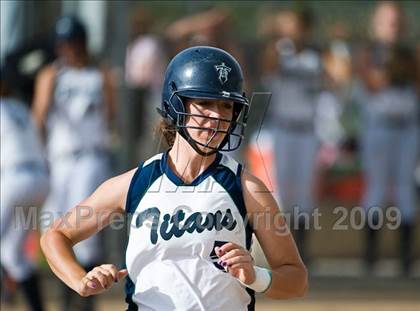 Thumbnail 3 in Bingham vs Syracuse (5A State Tournament) photogallery.