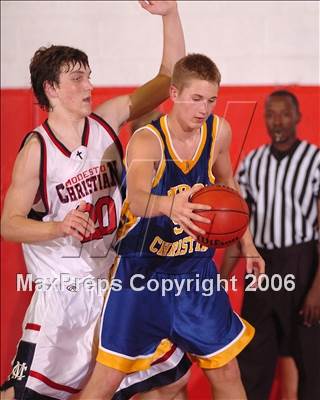 Thumbnail 2 in Ripon Christian vs. Modesto Christian (Section Playoffs) photogallery.