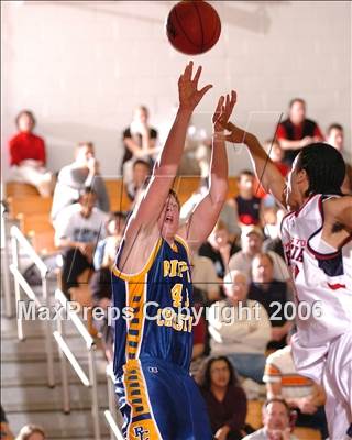 Thumbnail 3 in Ripon Christian vs. Modesto Christian (Section Playoffs) photogallery.