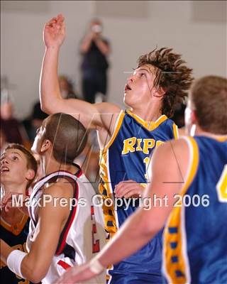 Thumbnail 3 in Ripon Christian vs. Modesto Christian (Section Playoffs) photogallery.