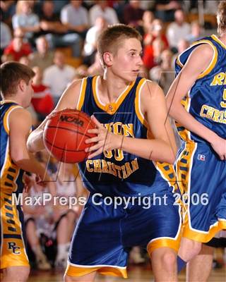 Thumbnail 2 in Ripon Christian vs. Modesto Christian (Section Playoffs) photogallery.