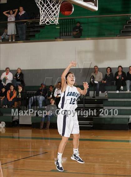 Thumbnail 2 in Poly vs. Pilibos (Providence Tournmanent) photogallery.