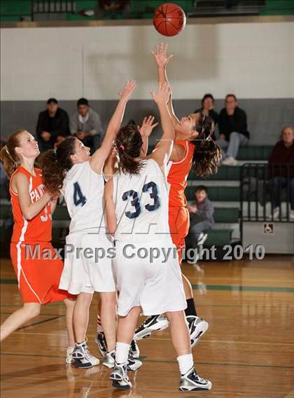 Thumbnail 1 in Poly vs. Pilibos (Providence Tournmanent) photogallery.