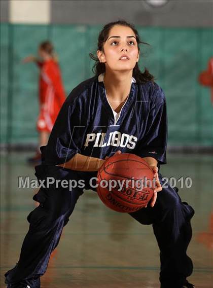 Thumbnail 2 in Poly vs. Pilibos (Providence Tournmanent) photogallery.