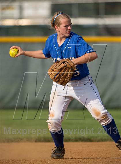 Thumbnail 2 in Tuscarora vs Loudoun Valley (Dulles District Quarterfinal) photogallery.