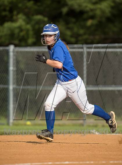 Thumbnail 2 in Tuscarora vs Loudoun Valley (Dulles District Quarterfinal) photogallery.