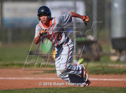 Thumbnail 2 in Los Gatos vs. Clovis West (Boras Classic) photogallery.