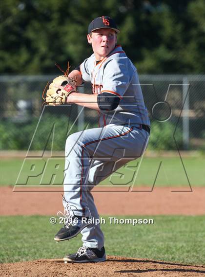 Thumbnail 3 in Los Gatos vs. Clovis West (Boras Classic) photogallery.