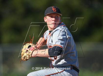 Thumbnail 1 in Los Gatos vs. Clovis West (Boras Classic) photogallery.