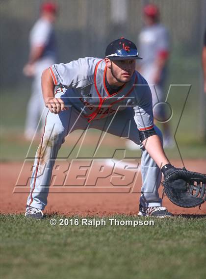 Thumbnail 2 in Los Gatos vs. Clovis West (Boras Classic) photogallery.