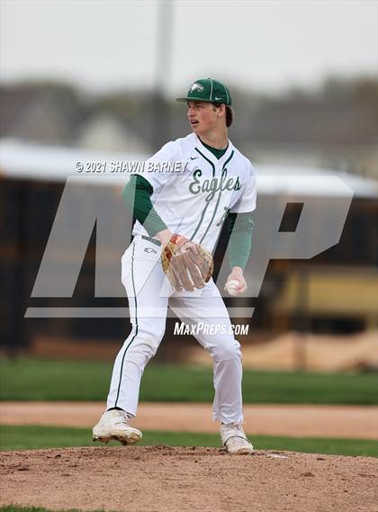 Thumbnail 3 in Guerin Catholic @ Zionsville photogallery.
