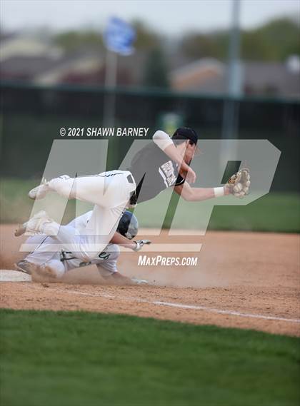 Thumbnail 3 in Guerin Catholic @ Zionsville photogallery.