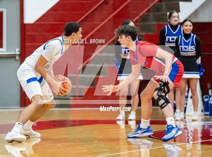 Thumbnail 2 in Roncalli vs. Franklin Central (IHSAA sectional 11 1st round) photogallery.