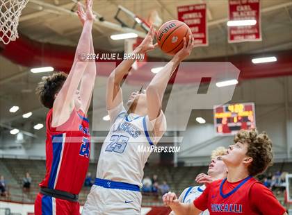 Thumbnail 1 in Roncalli vs. Franklin Central (IHSAA sectional 11 1st round) photogallery.