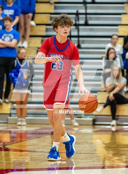 Thumbnail 1 in Roncalli vs. Franklin Central (IHSAA sectional 11 1st round) photogallery.