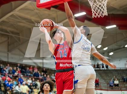 Thumbnail 3 in Roncalli vs. Franklin Central (IHSAA sectional 11 1st round) photogallery.