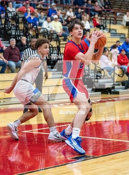 Thumbnail 2 in Roncalli vs. Franklin Central (IHSAA sectional 11 1st round) photogallery.