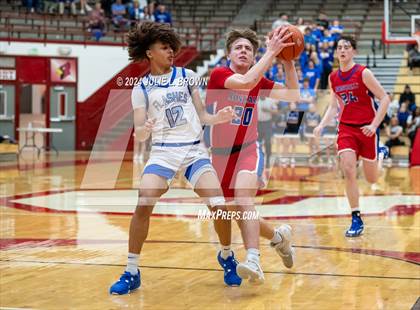 Thumbnail 2 in Roncalli vs. Franklin Central (IHSAA sectional 11 1st round) photogallery.