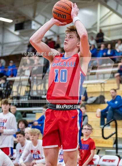 Thumbnail 1 in Roncalli vs. Franklin Central (IHSAA sectional 11 1st round) photogallery.