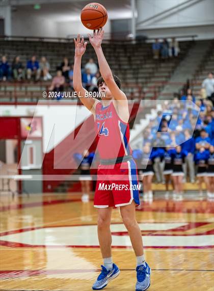 Thumbnail 3 in Roncalli vs. Franklin Central (IHSAA sectional 11 1st round) photogallery.