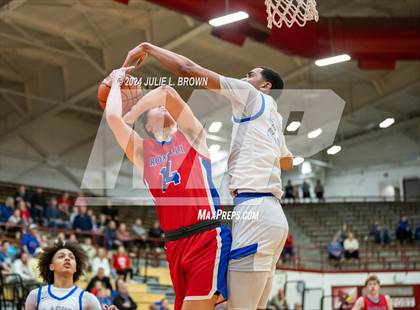 Thumbnail 1 in Roncalli vs. Franklin Central (IHSAA sectional 11 1st round) photogallery.