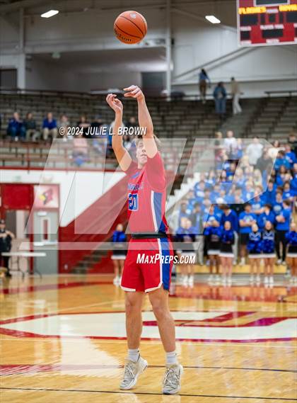Thumbnail 1 in Roncalli vs. Franklin Central (IHSAA sectional 11 1st round) photogallery.