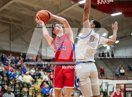 Thumbnail 1 in Roncalli vs. Franklin Central (IHSAA sectional 11 1st round) photogallery.