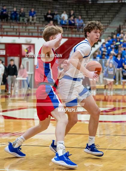 Thumbnail 2 in Roncalli vs. Franklin Central (IHSAA sectional 11 1st round) photogallery.