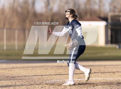 Thumbnail 3 in Monona Grove @ Watertown photogallery.