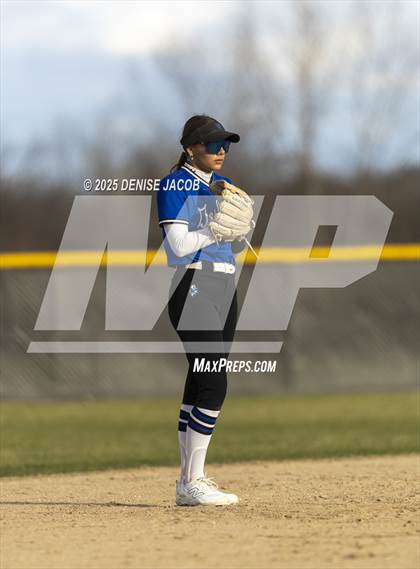 Thumbnail 1 in Monona Grove @ Watertown photogallery.