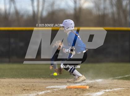 Thumbnail 3 in Monona Grove @ Watertown photogallery.