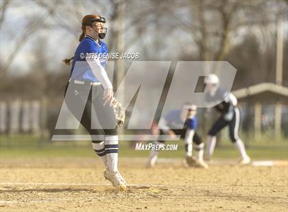 Thumbnail 3 in Monona Grove @ Watertown photogallery.