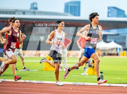 Thumbnail 3 in UIL 4A Boys Track & Field Finals photogallery.