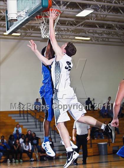 Thumbnail 2 in Mansfield Summit @ Clark (McDonald's Texas Invitational) photogallery.