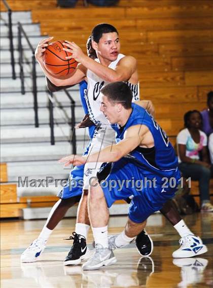Thumbnail 3 in Mansfield Summit @ Clark (McDonald's Texas Invitational) photogallery.