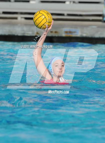 Thumbnail 1 in Corona del Mar vs. Santiago (Newport Holiday Cup) photogallery.