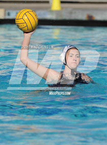 Thumbnail 2 in Corona del Mar vs. Santiago (Newport Holiday Cup) photogallery.