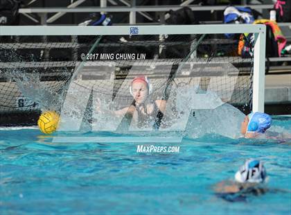 Thumbnail 2 in Corona del Mar vs. Santiago (Newport Holiday Cup) photogallery.