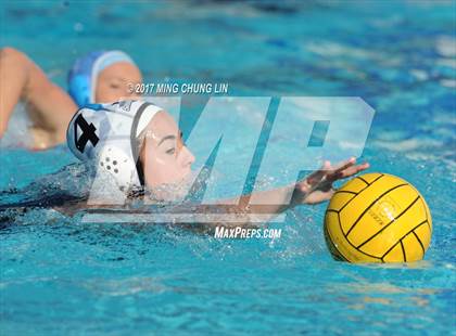 Thumbnail 2 in Corona del Mar vs. Santiago (Newport Holiday Cup) photogallery.