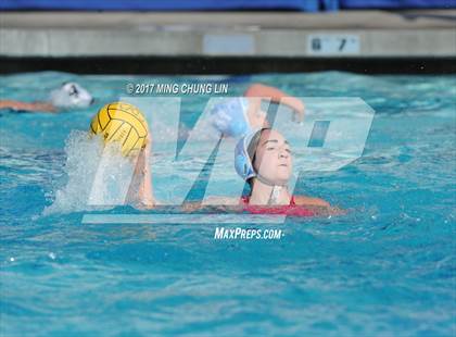 Thumbnail 1 in Corona del Mar vs. Santiago (Newport Holiday Cup) photogallery.