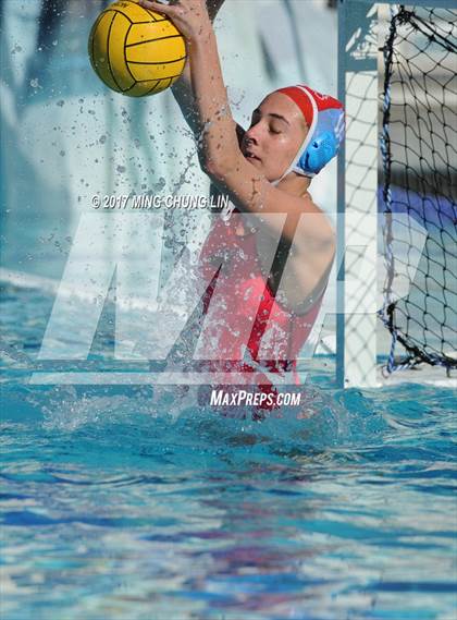 Thumbnail 3 in Corona del Mar vs. Santiago (Newport Holiday Cup) photogallery.