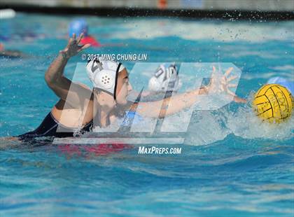 Thumbnail 2 in Corona del Mar vs. Santiago (Newport Holiday Cup) photogallery.