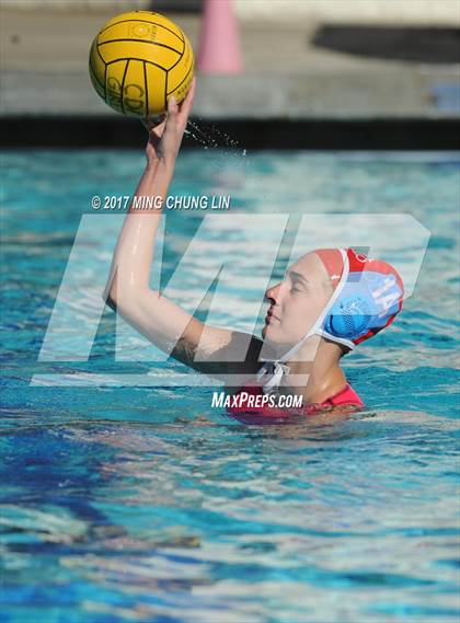 Thumbnail 2 in Corona del Mar vs. Santiago (Newport Holiday Cup) photogallery.