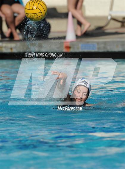 Thumbnail 3 in Corona del Mar vs. Santiago (Newport Holiday Cup) photogallery.