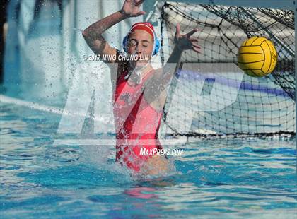 Thumbnail 2 in Corona del Mar vs. Santiago (Newport Holiday Cup) photogallery.