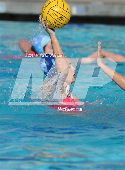 Thumbnail 3 in Corona del Mar vs. Santiago (Newport Holiday Cup) photogallery.
