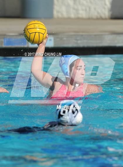 Thumbnail 2 in Corona del Mar vs. Santiago (Newport Holiday Cup) photogallery.