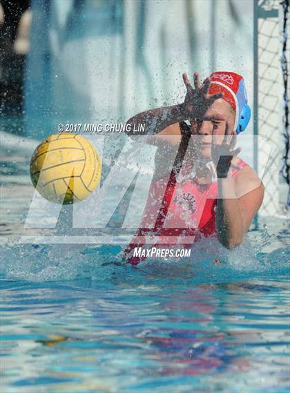 Thumbnail 2 in Corona del Mar vs. Santiago (Newport Holiday Cup) photogallery.