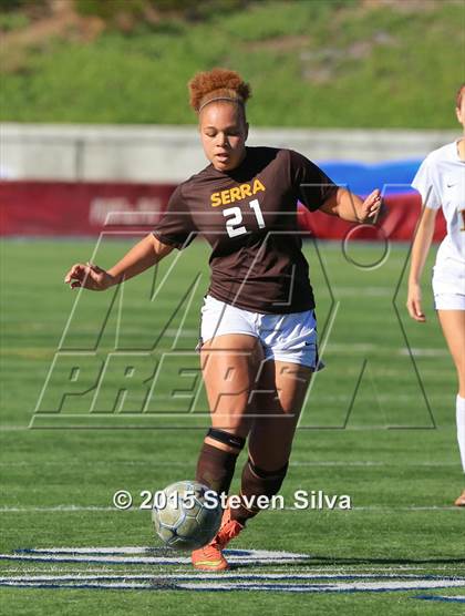 Thumbnail 3 in Mission Hills vs. Serra (CIF SDS D3 Final) photogallery.
